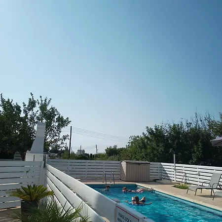 Felicity - Geography Of Bliss - 2br With Unobstructed Sea View And Pool In - 5 Min Kapparis Drive Paralimni